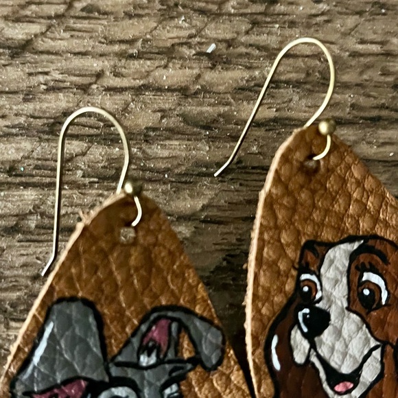 HAND PAINTED Unique Cartoon earrings!! - Picture 6 of 6